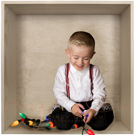 1 empty wood box PNG digital overlay